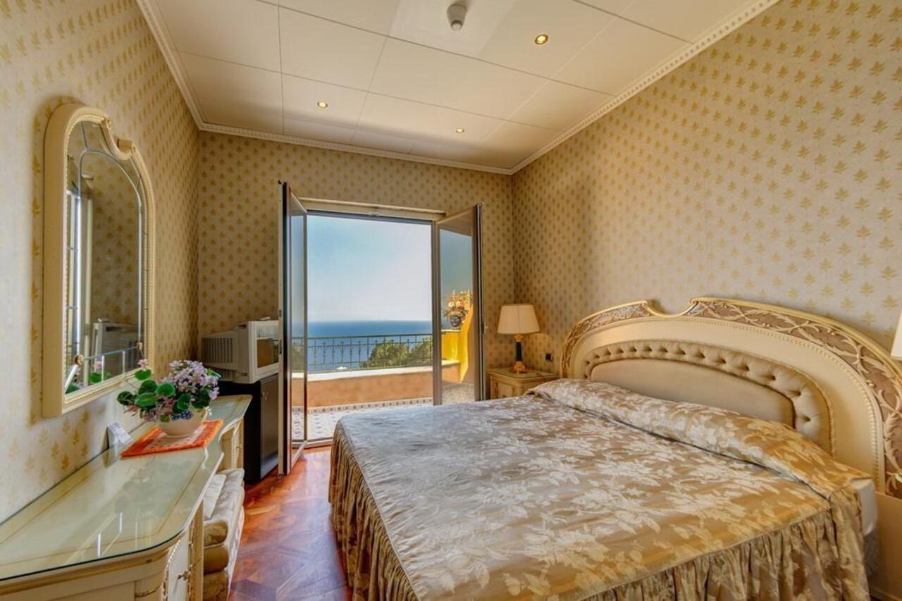 Hotel Villa Riis Taormina Eksteriør bilde