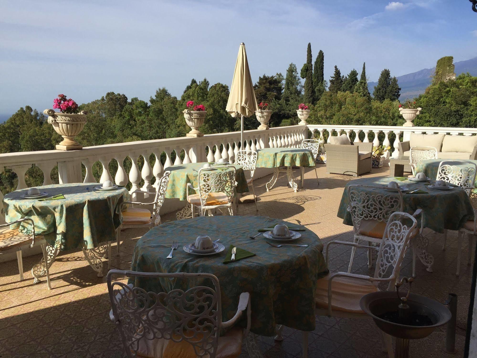 Hotel Villa Riis Taormina Eksteriør bilde