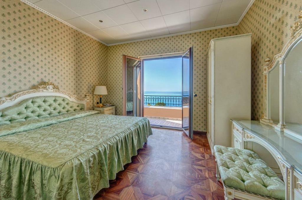 Hotel Villa Riis Taormina Eksteriør bilde